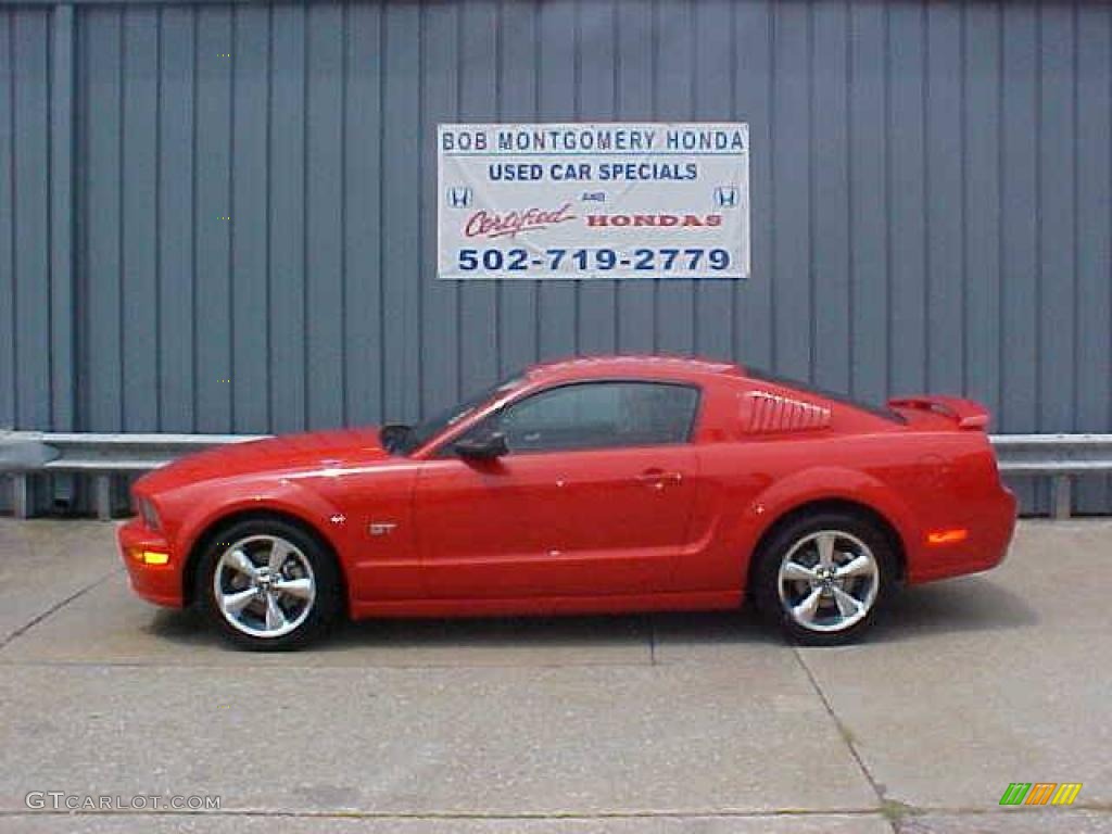 2006 Mustang GT Premium Coupe - Torch Red / Black photo #1