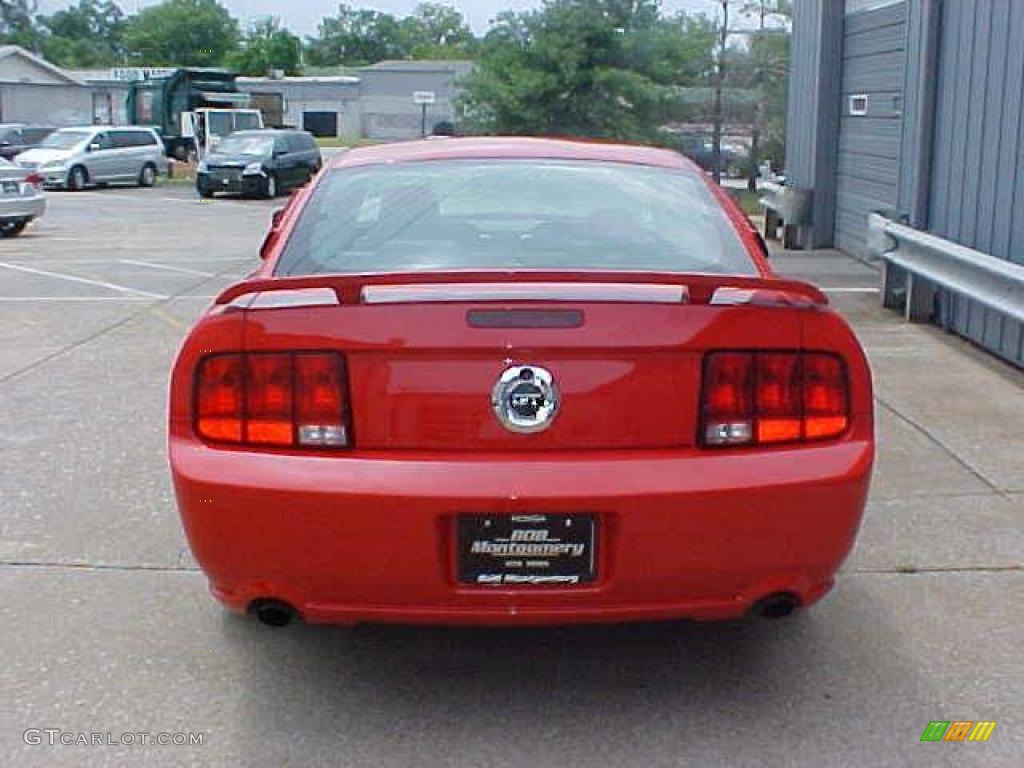 2006 Mustang GT Premium Coupe - Torch Red / Black photo #7