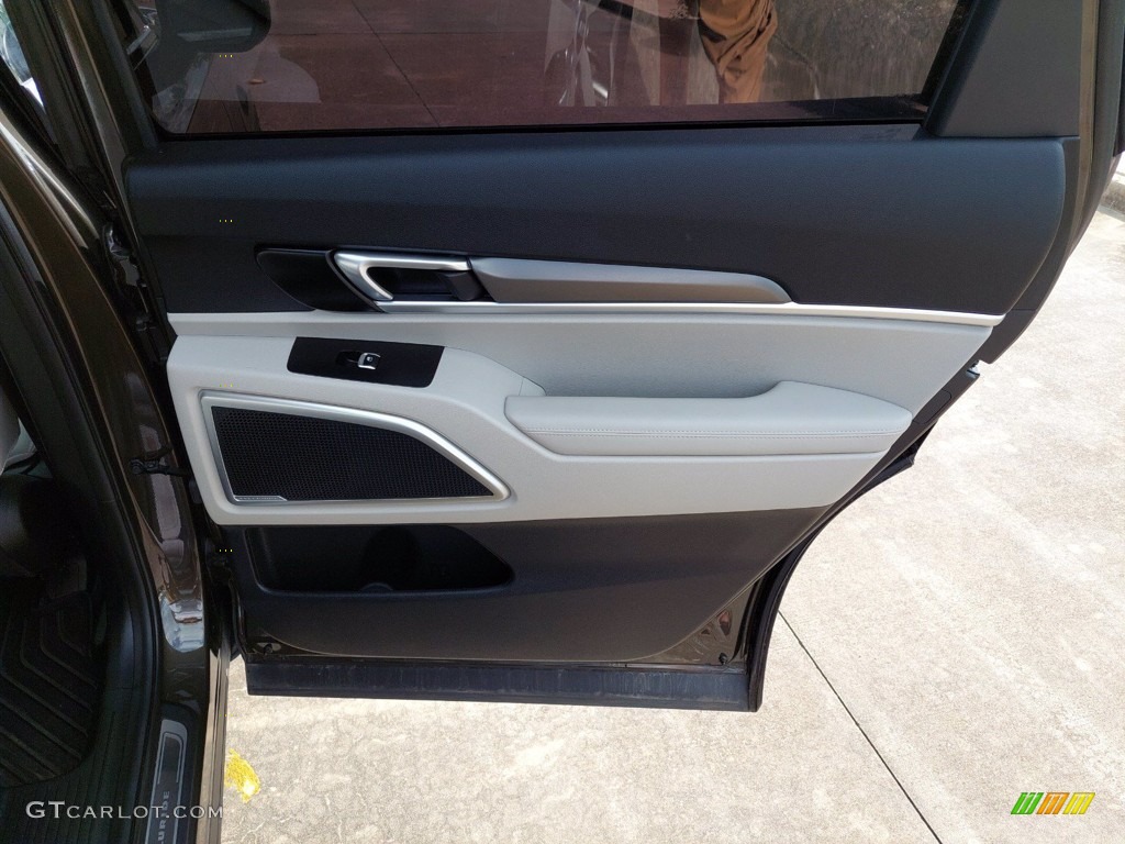 2020 Kia Telluride S Gray Door Panel Photo #142402767