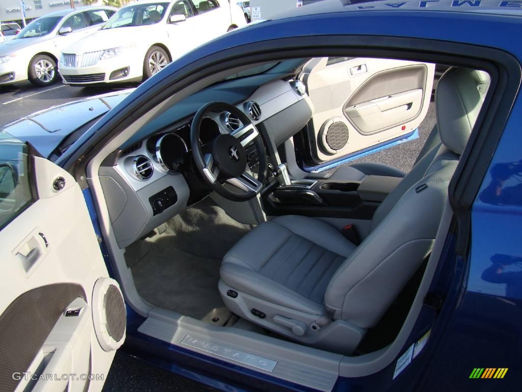 2006 Mustang GT Premium Coupe - Vista Blue Metallic / Light Graphite photo #9