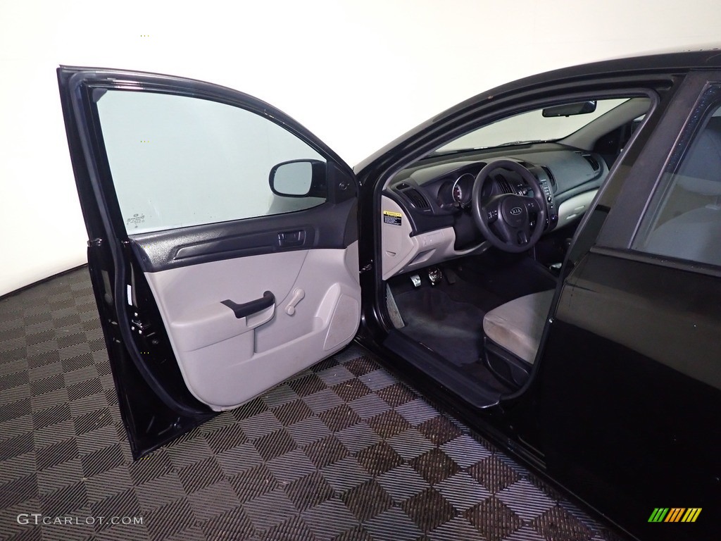 2012 Forte LX - Ebony Black / Stone photo #18