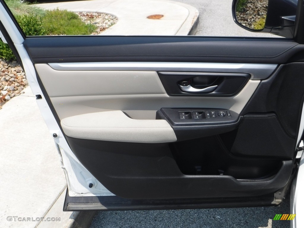 2018 CR-V LX AWD - White Diamond Pearl / Gray photo #16