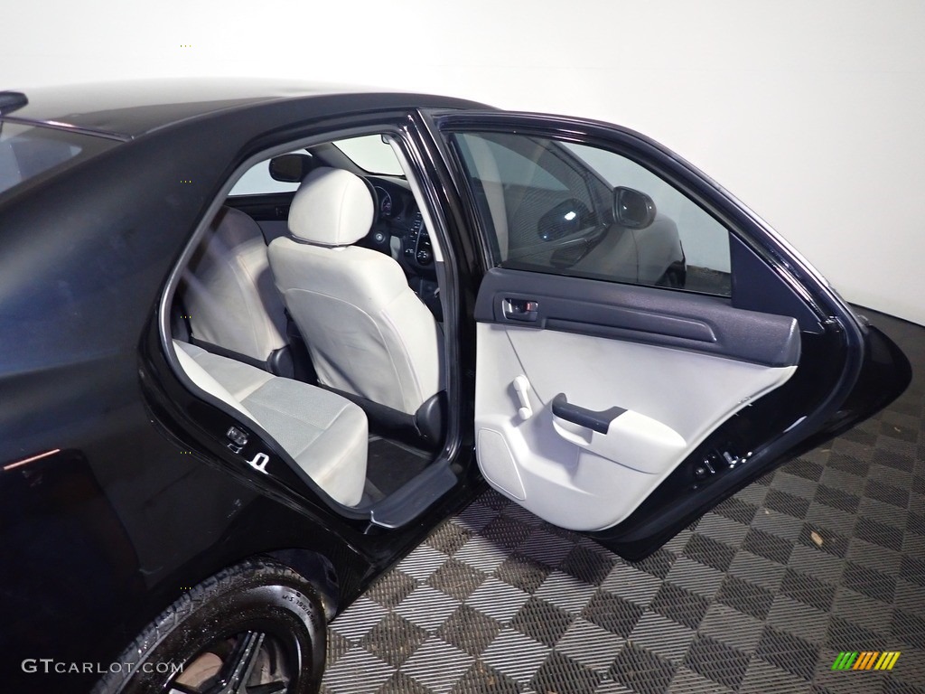 2012 Forte LX - Ebony Black / Stone photo #33