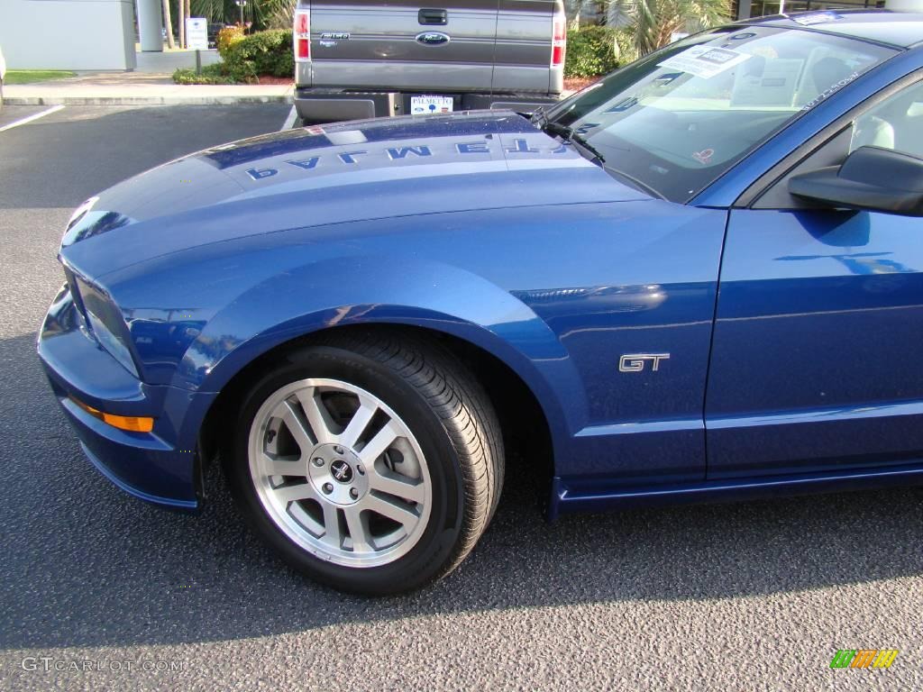 2006 Mustang GT Premium Coupe - Vista Blue Metallic / Light Graphite photo #20