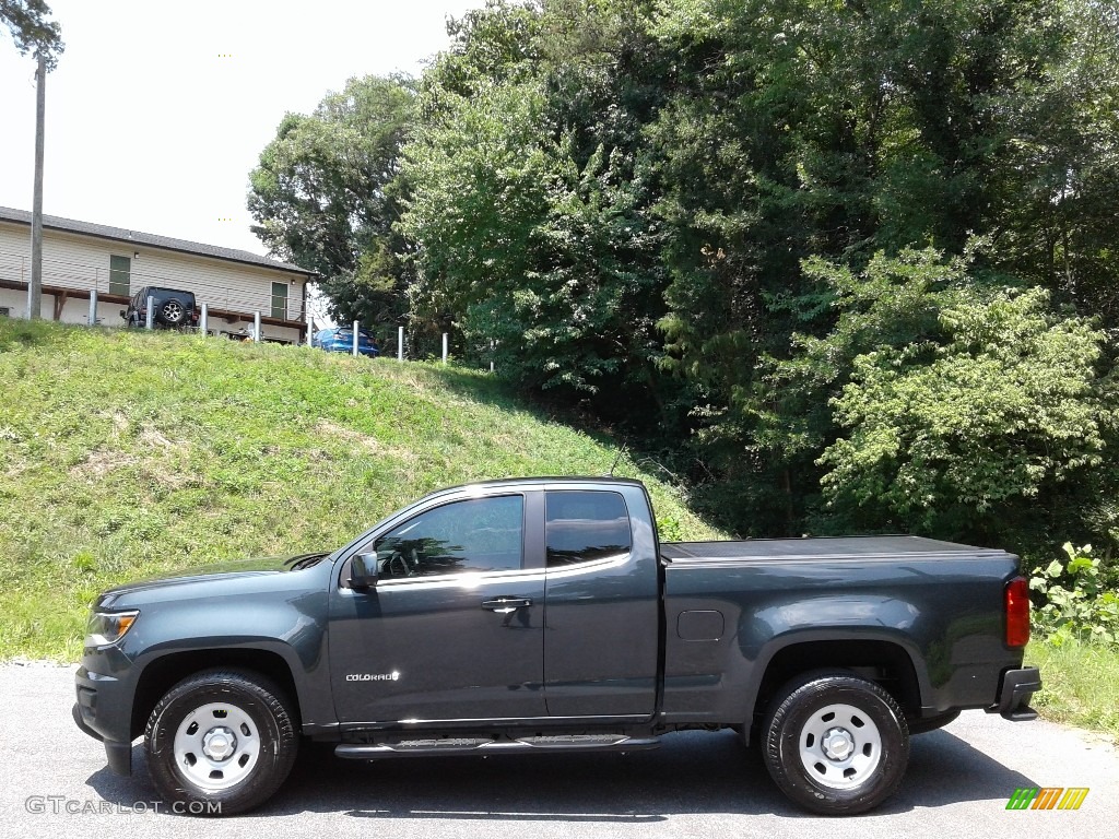 Graphite Metallic 2018 Chevrolet Colorado WT Extended Cab Exterior Photo #142405193