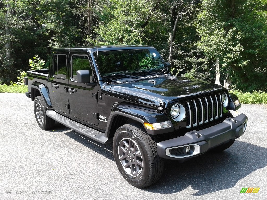 2021 Gladiator Overland 4x4 - Black / Black photo #4