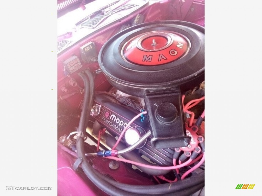 1970 Dodge Challenger R/T Coupe 383 OHV 16-Valve Magnum V8 Engine Photo #142407373