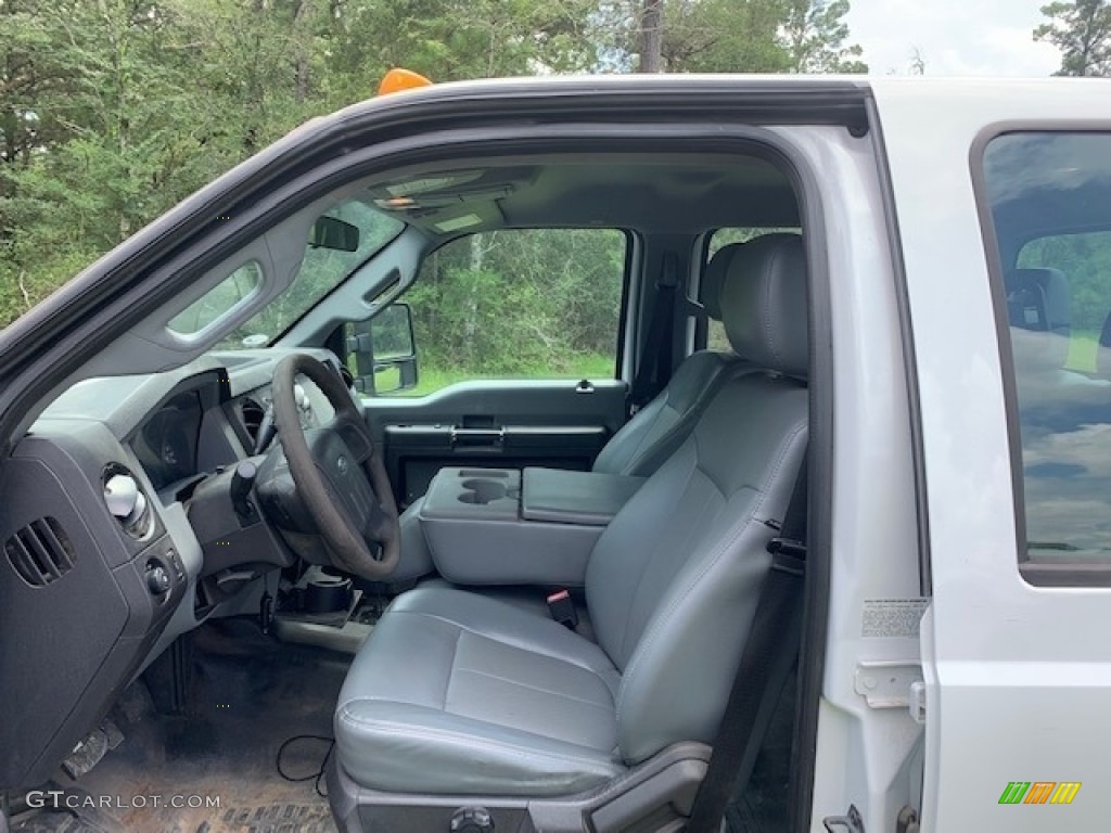 2014 Ford F350 Super Duty XL Crew Cab Dually Front Seat Photo #142407532