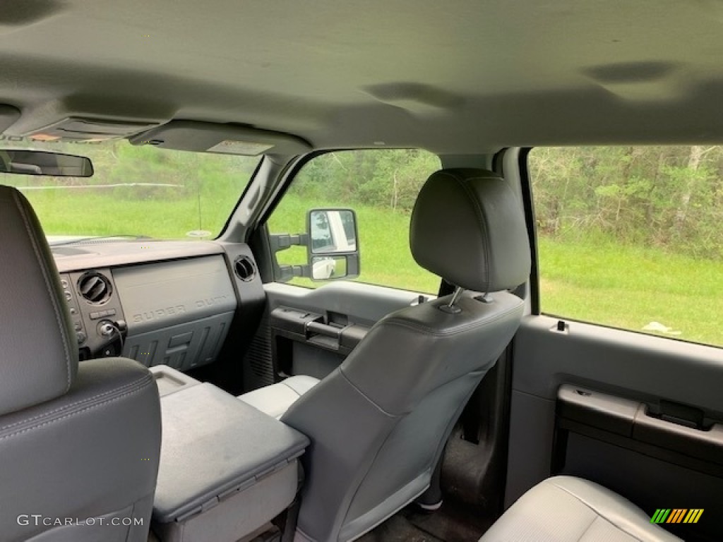 2014 F350 Super Duty XL Crew Cab Dually - Oxford White / Steel photo #20