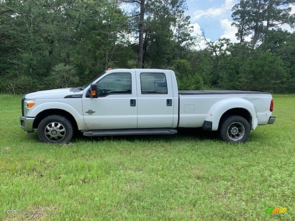 2014 F350 Super Duty XL Crew Cab Dually - Oxford White / Steel photo #24