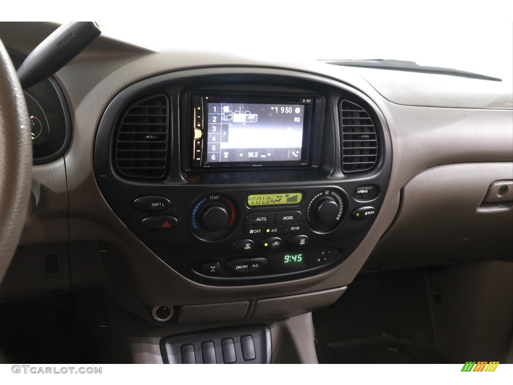 2007 Sequoia SR5 4WD - Natural White / Taupe photo #9