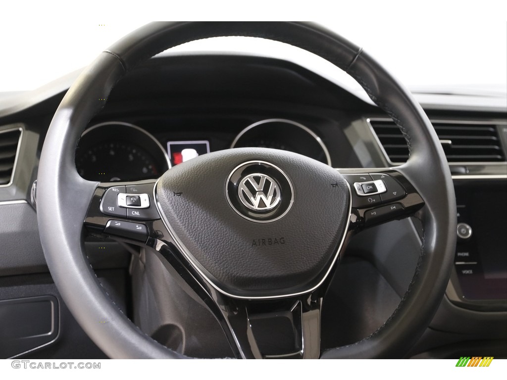 2018 Tiguan SEL 4MOTION - Dark Moss Green Metallic / Titan Black photo #7
