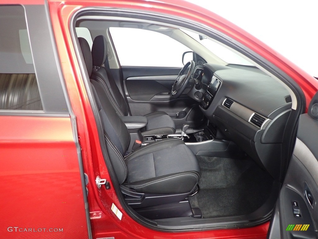 2018 Outlander SE S-AWC - Rally Red Metallic / Black photo #40