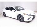 Super White - Camry SE Photo No. 1