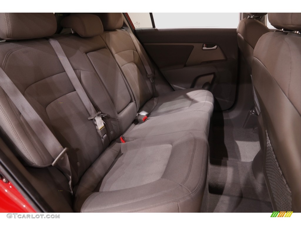 2011 Sportage LX AWD - Signal Red / Alpine Gray photo #15