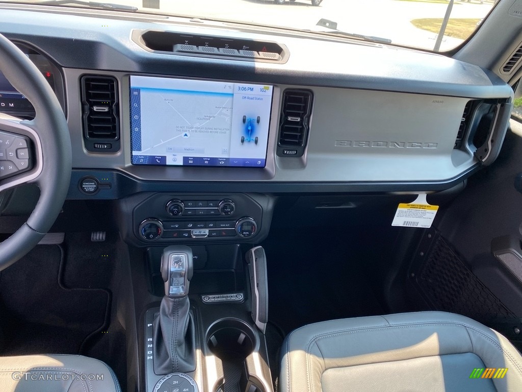 2021 Ford Bronco Big Bend 4x4 2-Door Dashboard Photos