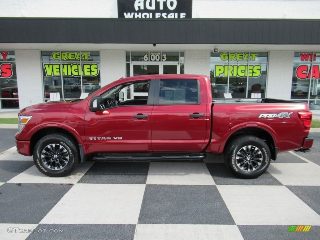 2019 Titan PRO 4X Crew Cab 4x4 - Cayenne Red Metallic / Black photo #1