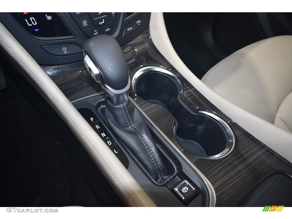 2019 Envision Preferred - Galaxy Silver Metallic / Light Neutral photo #14