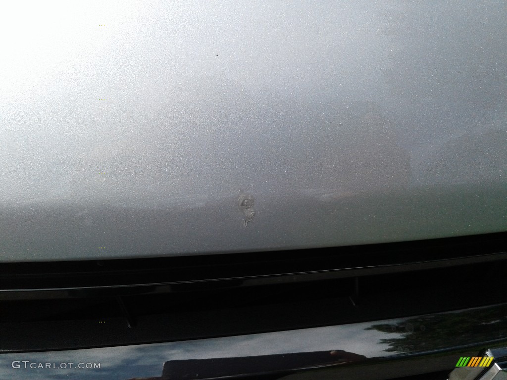 2018 Traverse Premier - Silver Ice Metallic / Jet Black photo #4