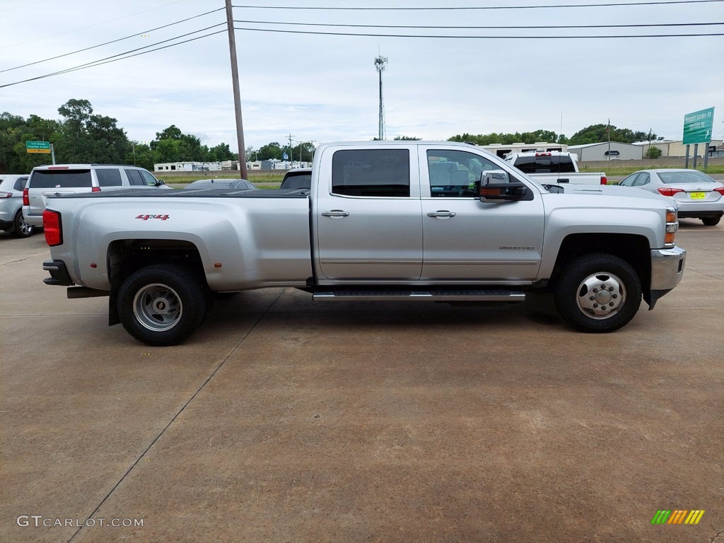 Silver Ice Metallic 2018 Chevrolet Silverado 3500HD LTZ Crew Cab 4x4 Exterior Photo #142416637