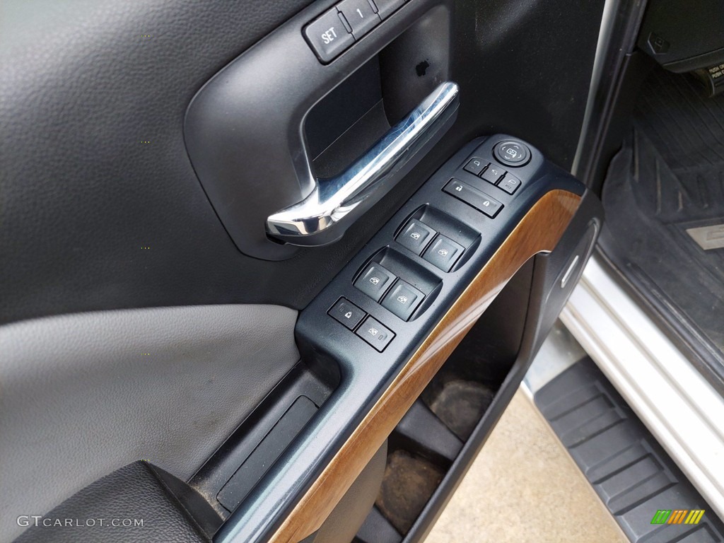 2018 Chevrolet Silverado 3500HD LTZ Crew Cab 4x4 Dark Ash/Jet Black Door Panel Photo #142416790