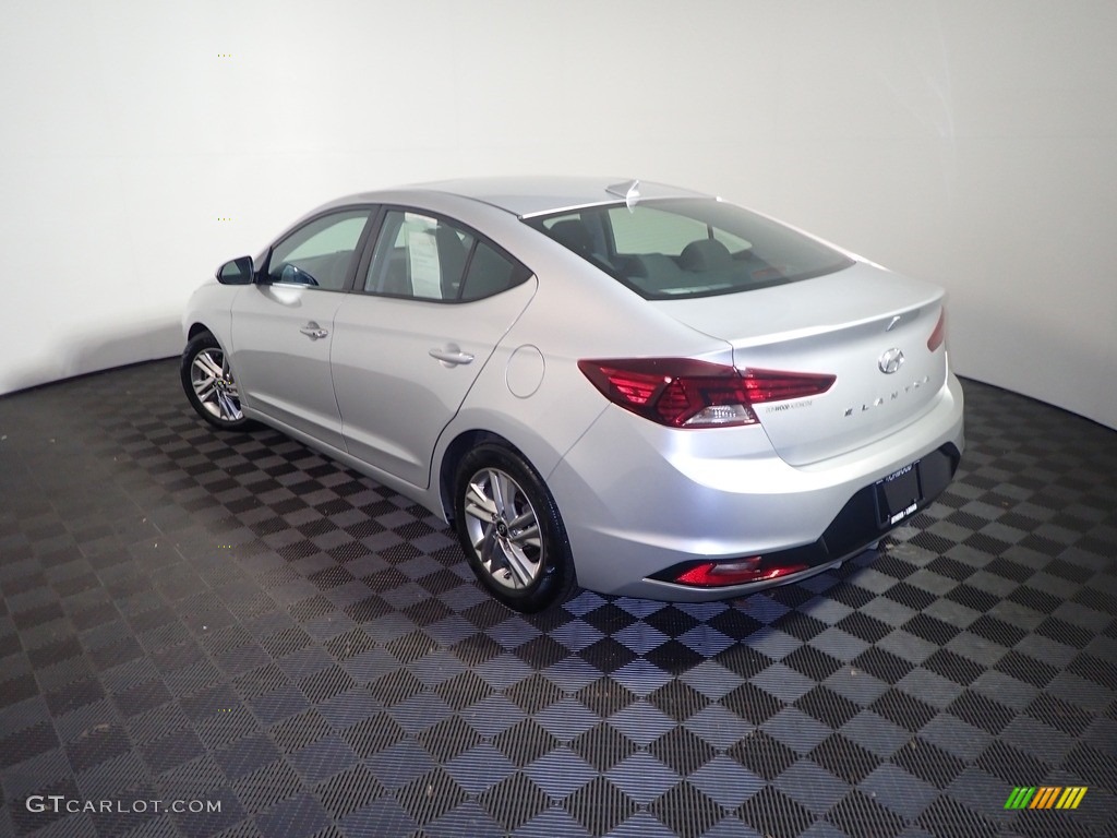 2019 Elantra Value Edition - Symphony Silver / Black photo #14