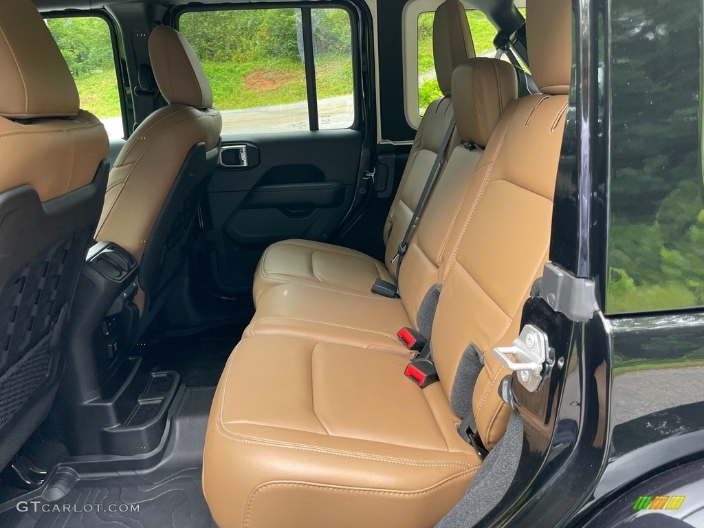 2020 Jeep Wrangler Unlimited Rubicon 4x4 Rear Seat Photo #142417543