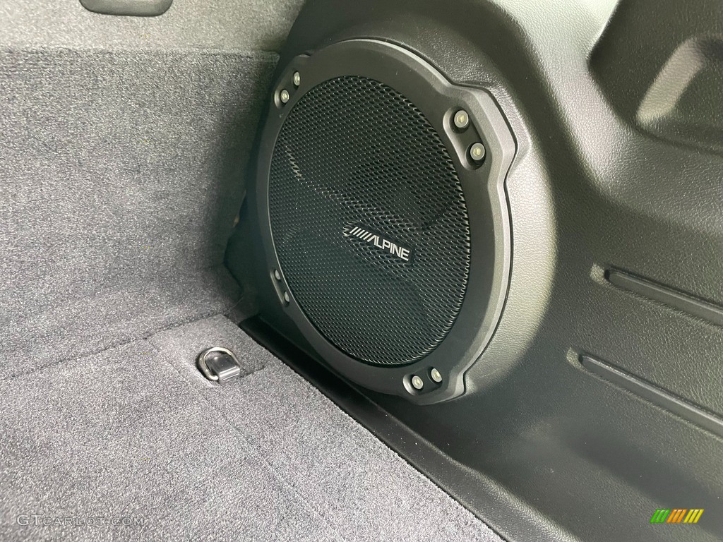 2020 Jeep Wrangler Unlimited Rubicon 4x4 Audio System Photo #142417591