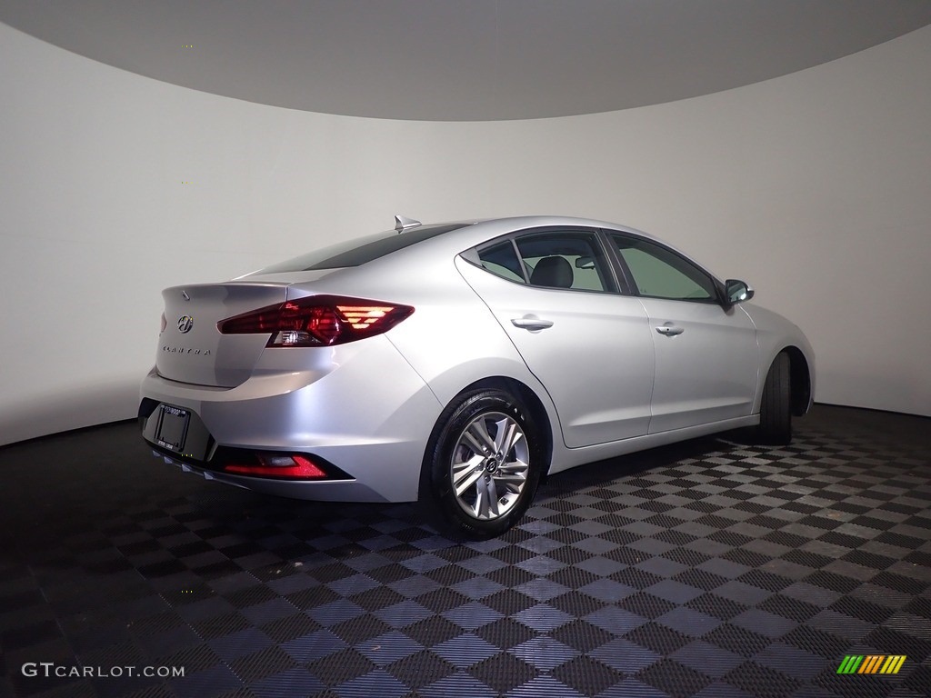 2019 Elantra Value Edition - Symphony Silver / Black photo #18