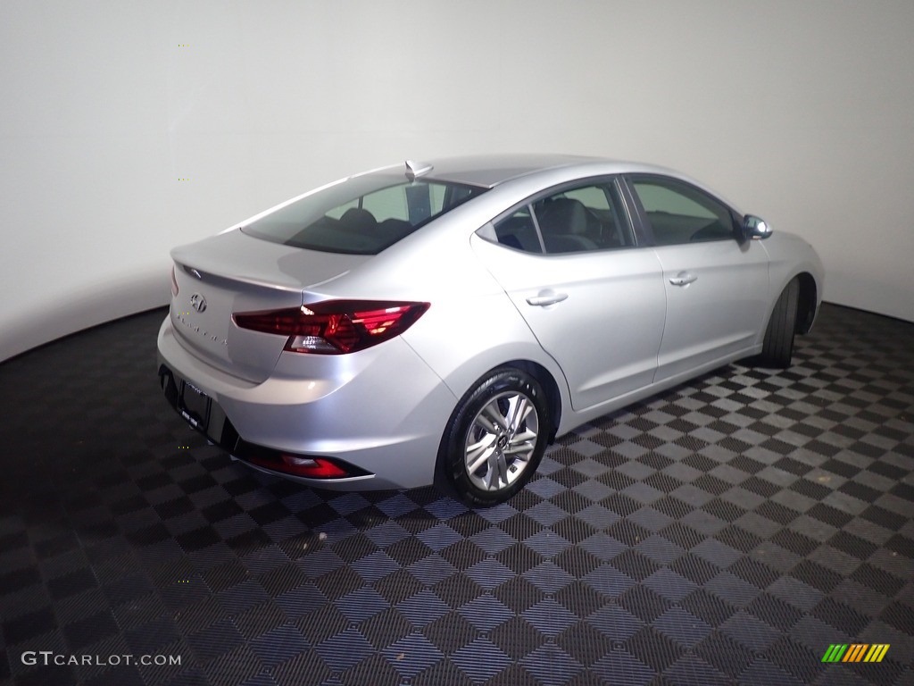 2019 Elantra Value Edition - Symphony Silver / Black photo #19