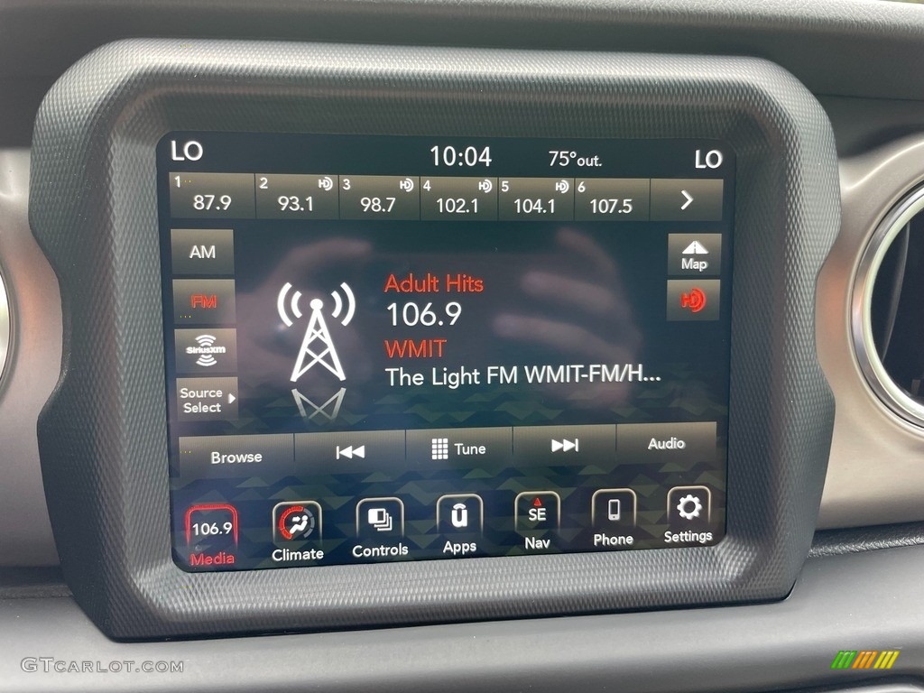 2020 Jeep Wrangler Unlimited Rubicon 4x4 Audio System Photo #142417753
