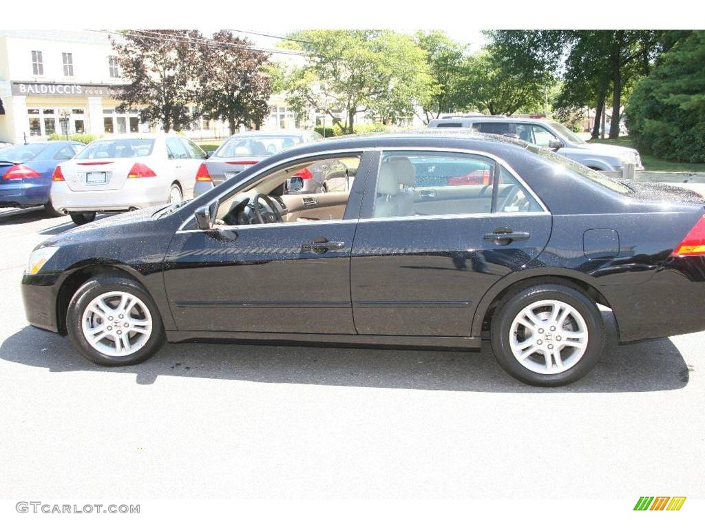 2006 Accord EX-L Sedan - Nighthawk Black Pearl / Ivory photo #9