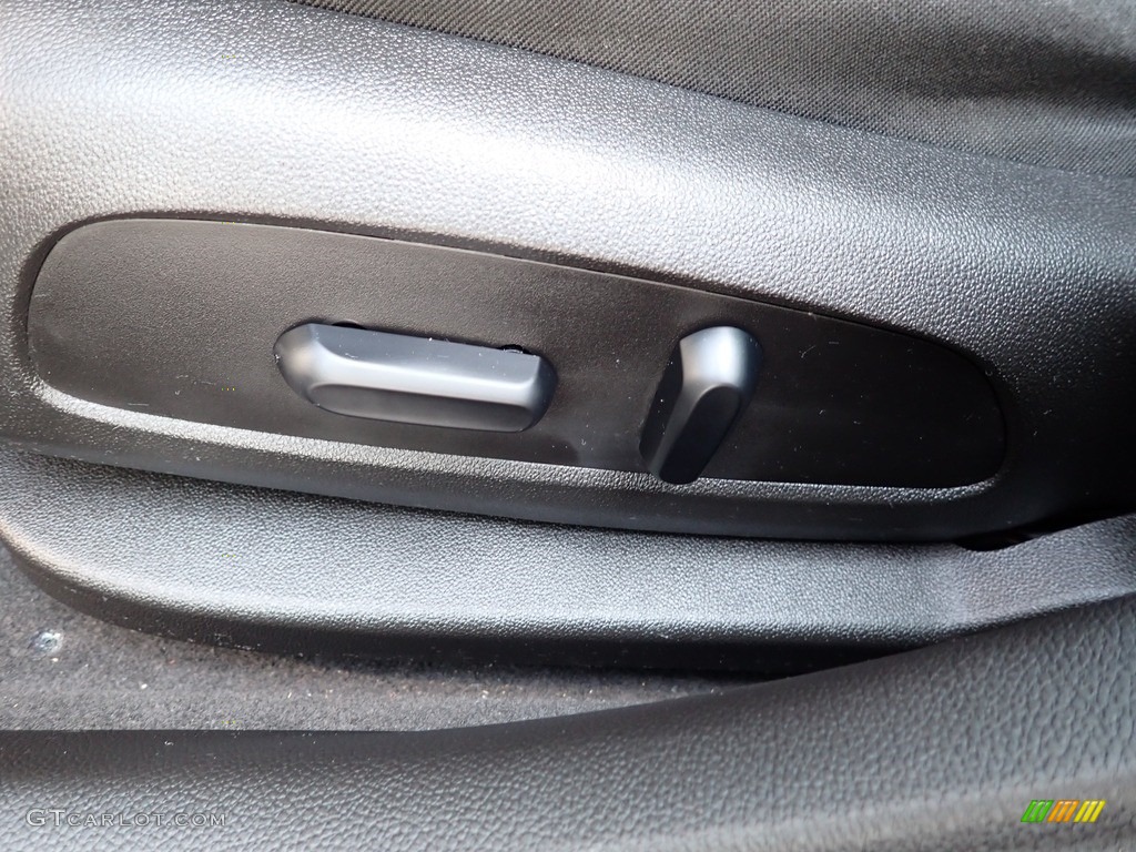 2018 Cruze LT - Arctic Blue Metallic / Jet Black photo #25