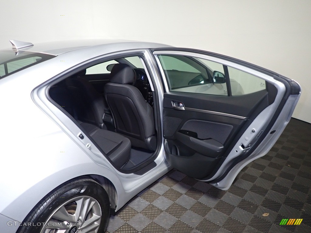 2019 Elantra Value Edition - Symphony Silver / Black photo #38