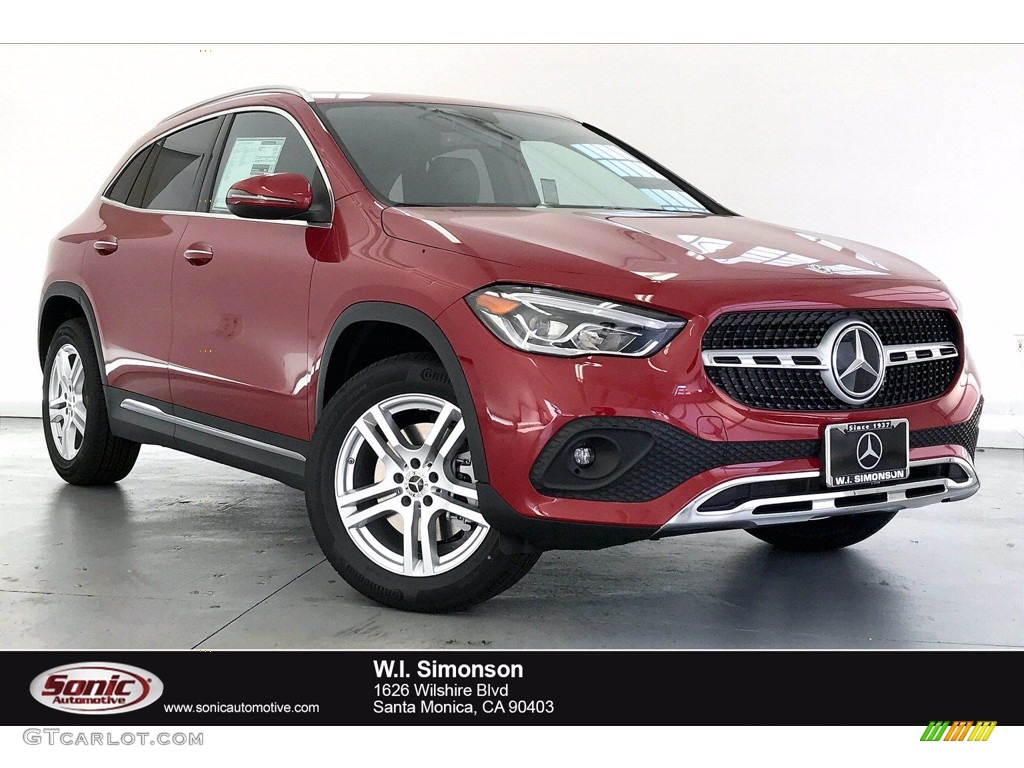 2021 GLA 250 4Matic - Patagonia Red Metallic / Black photo #1