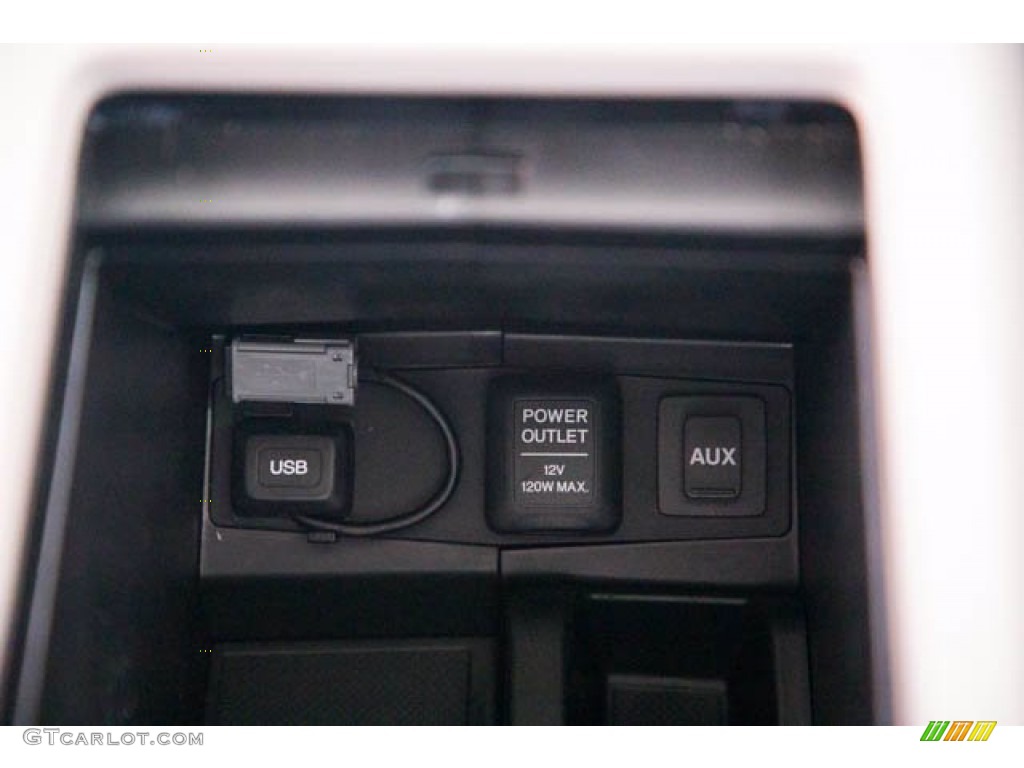2012 CR-V LX - Taffeta White / Gray photo #15