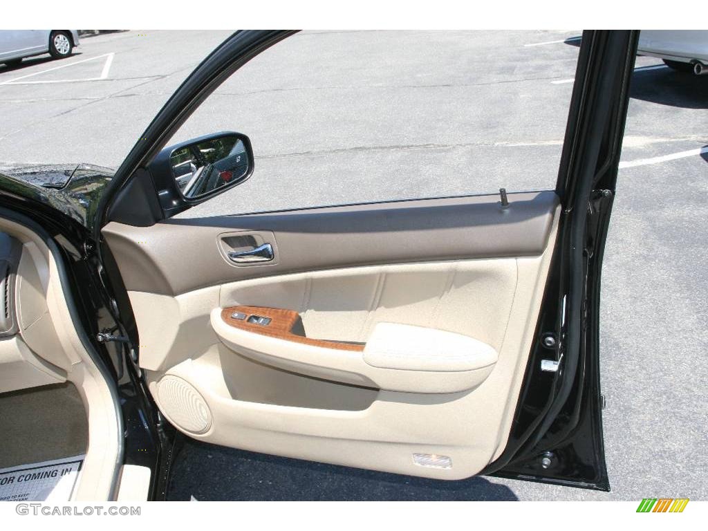 2006 Accord EX-L Sedan - Nighthawk Black Pearl / Ivory photo #14