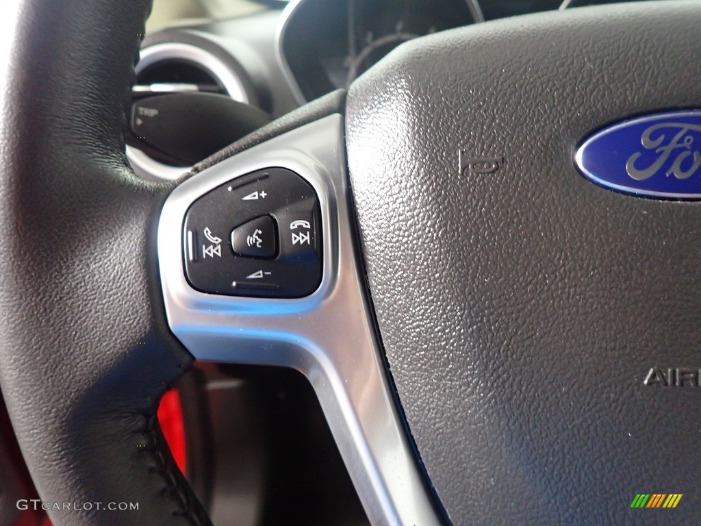 2015 Ford Fiesta Titanium Sedan Charcoal Black Steering Wheel Photo #142420378