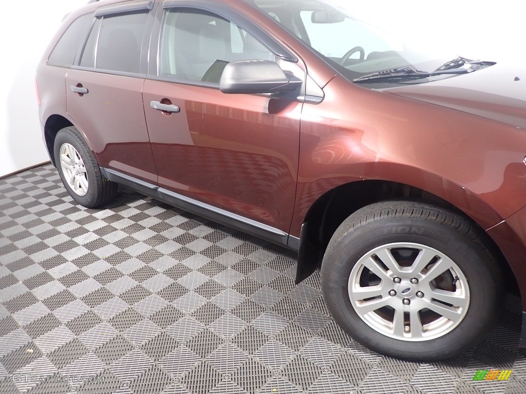 2012 Edge SE - Red Candy Metallic / Charcoal Black photo #3