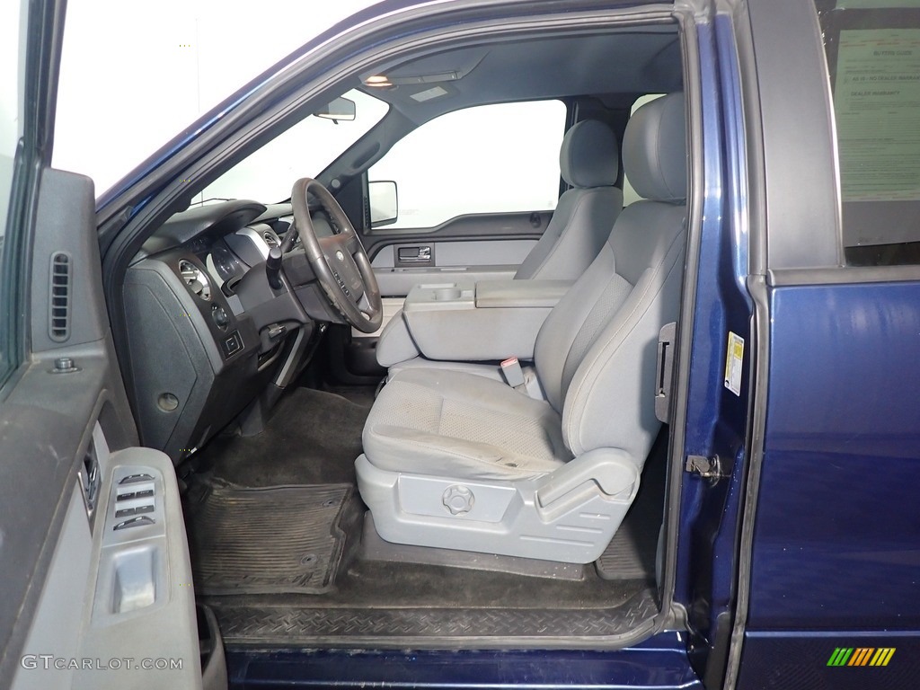 2014 Ford F150 XLT SuperCab 4x4 Front Seat Photo #142422010