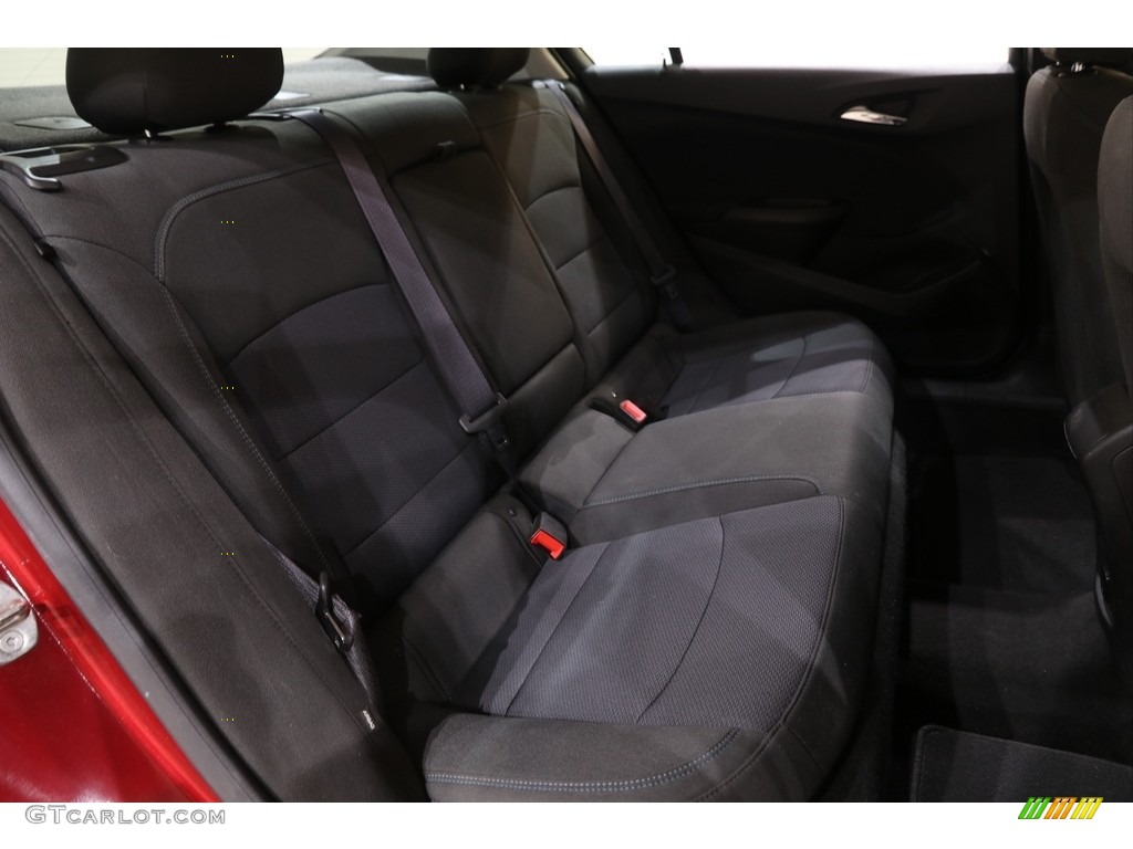 2017 Cruze LT - Cajun Red Tintcoat / Jet Black photo #16