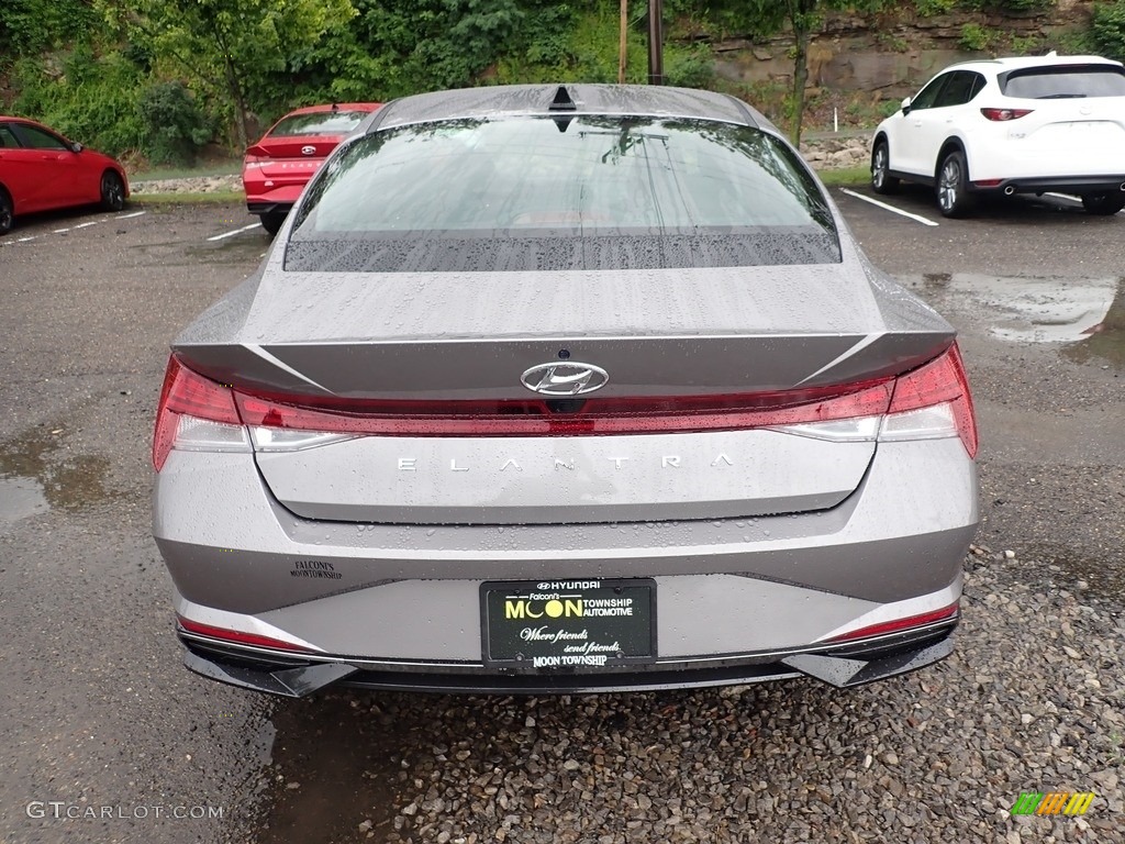 2021 Elantra SEL - Fluid Metal / Black photo #8