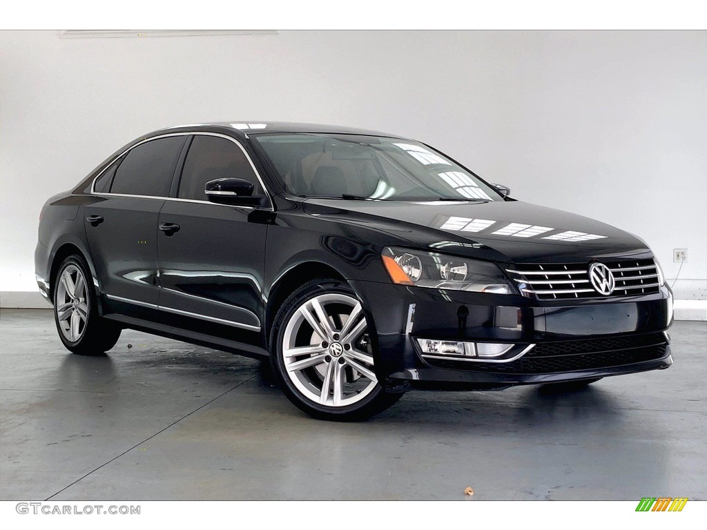 2014 Volkswagen Passat 1.8T SEL Premium Exterior Photos
