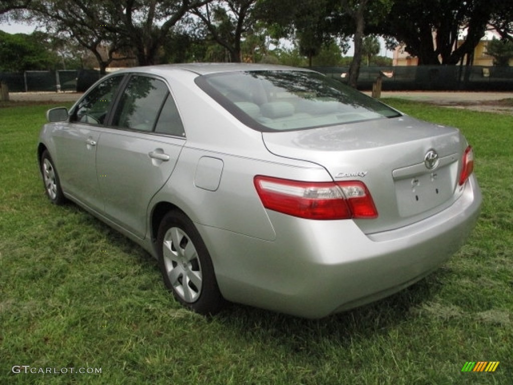 2007 Camry XLE - Titanium Metallic / Ash photo #9