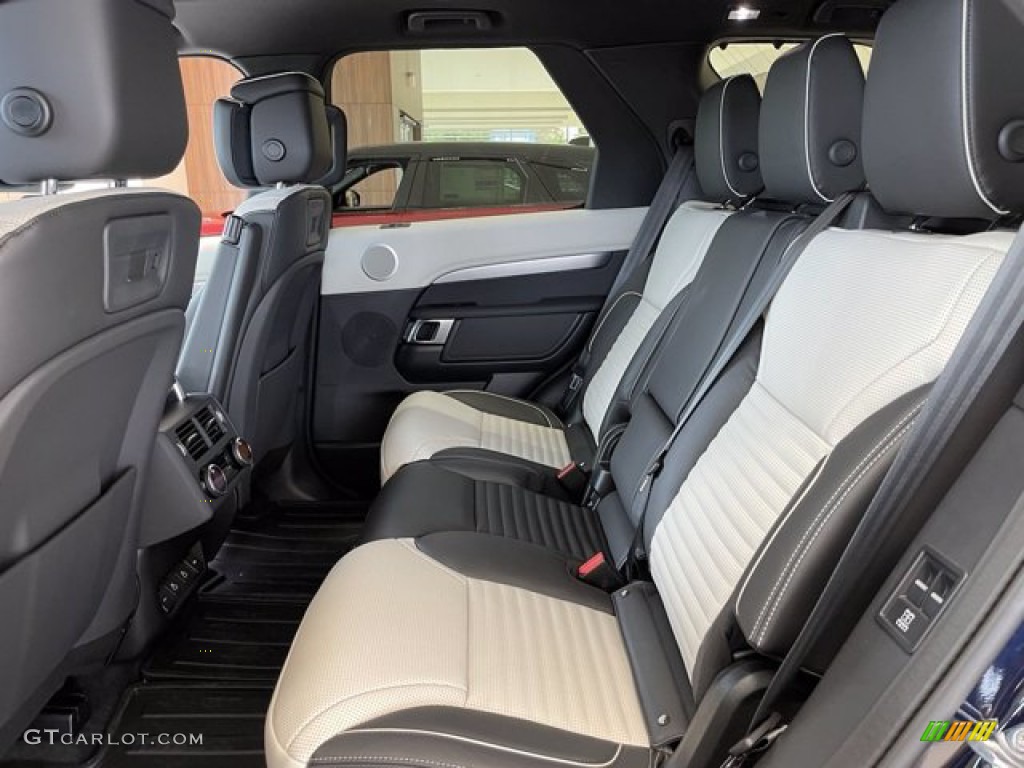 2022 Land Rover Discovery P360 S R-Dynamic Rear Seat Photos