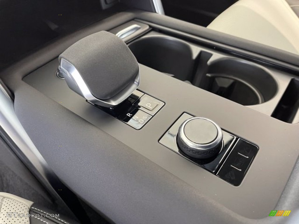 2022 Land Rover Discovery P360 S R-Dynamic Transmission Photos