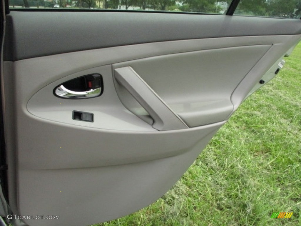 2007 Camry XLE - Titanium Metallic / Ash photo #60