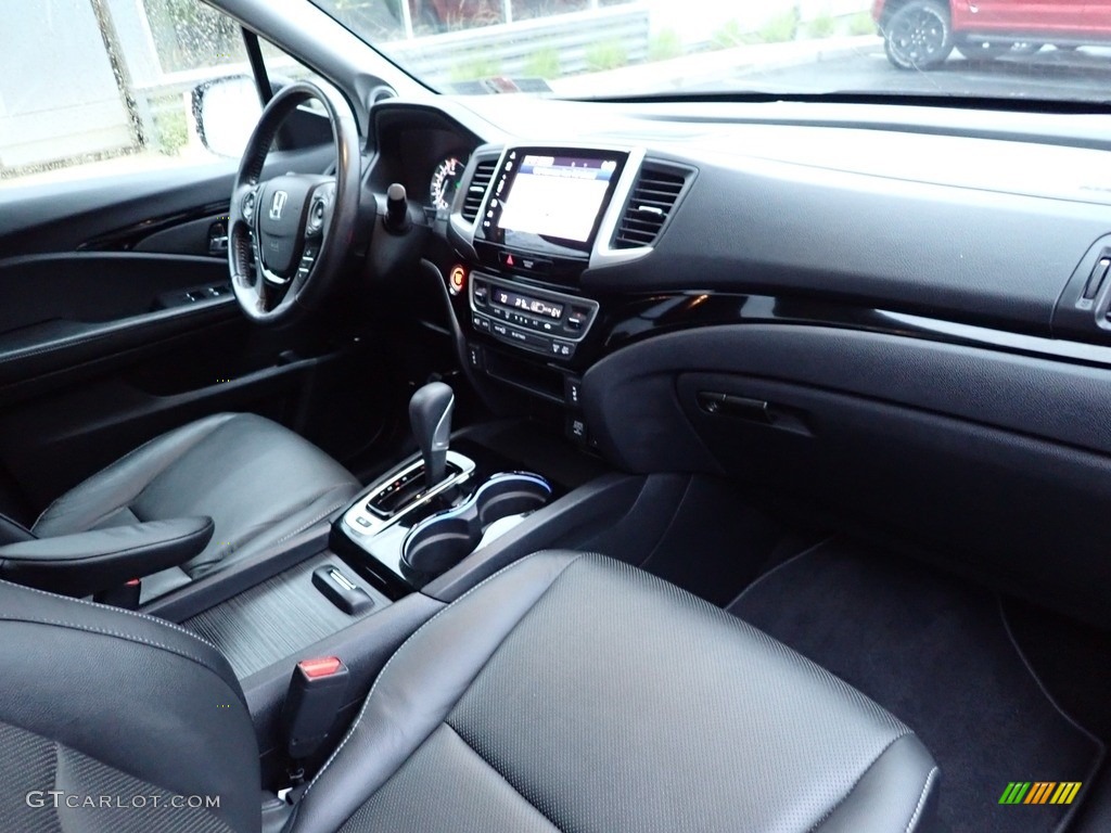 2019 Honda Ridgeline RTL-E AWD Dashboard Photos
