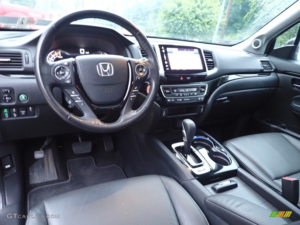 2019 Honda Ridgeline RTL-E AWD Interior Color Photos