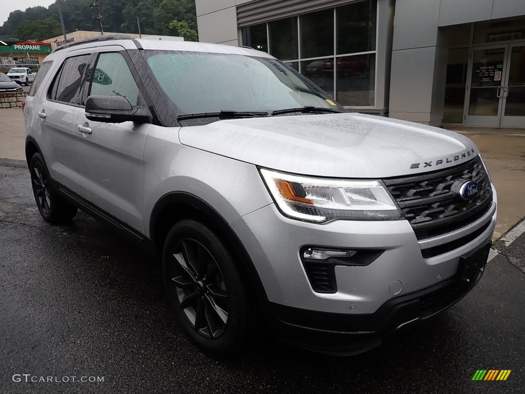 Ingot Silver 2018 Ford Explorer XLT 4WD Exterior Photo #142429747